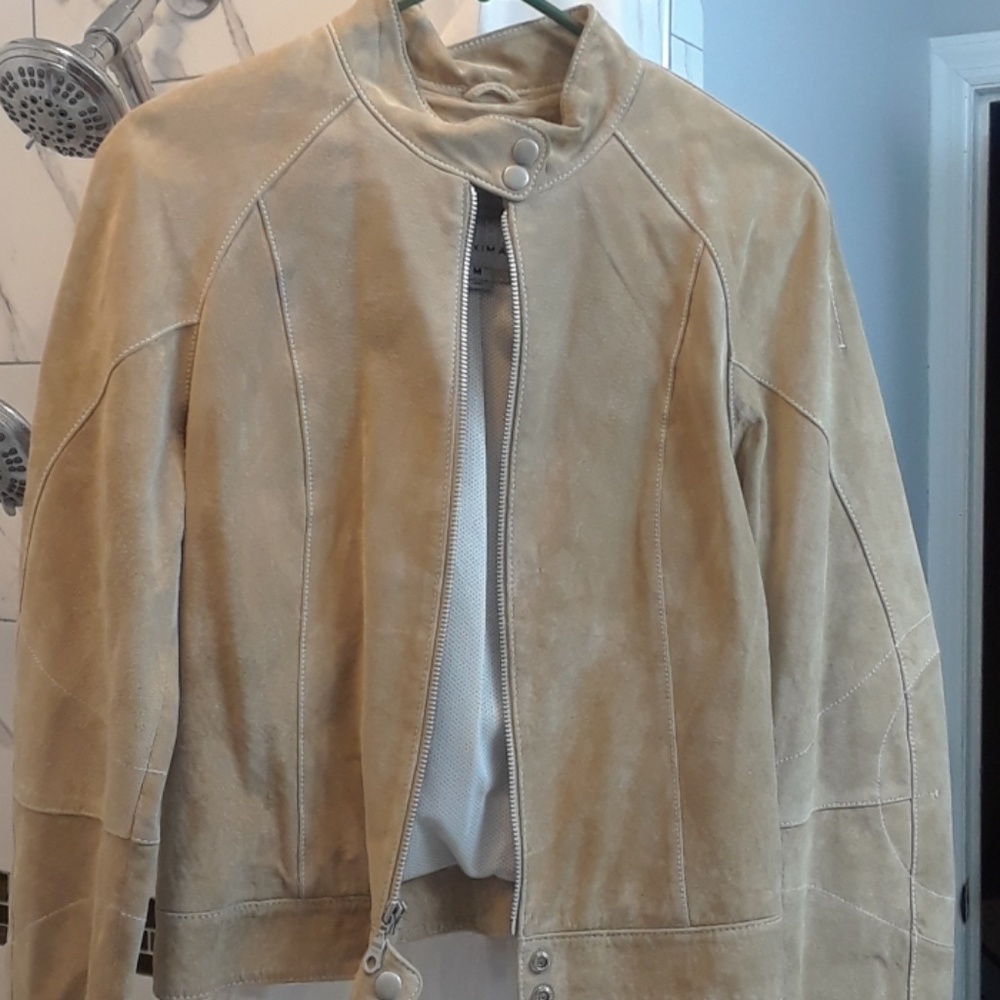 Gorgeous NWT Suede Leather Jacket